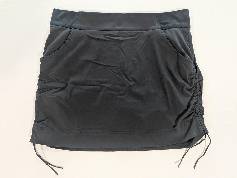Columbia Skort Womens L Black Omni-Shield Drawstring Ruched Athletic Hiking